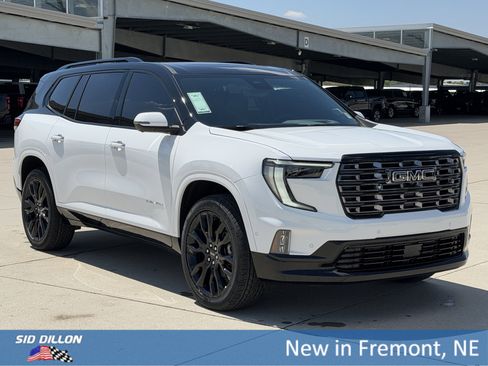 New 2026 GMC Acadia Denali Ultimate w/ LPO, All-Weather Package AWD/4WD image 2