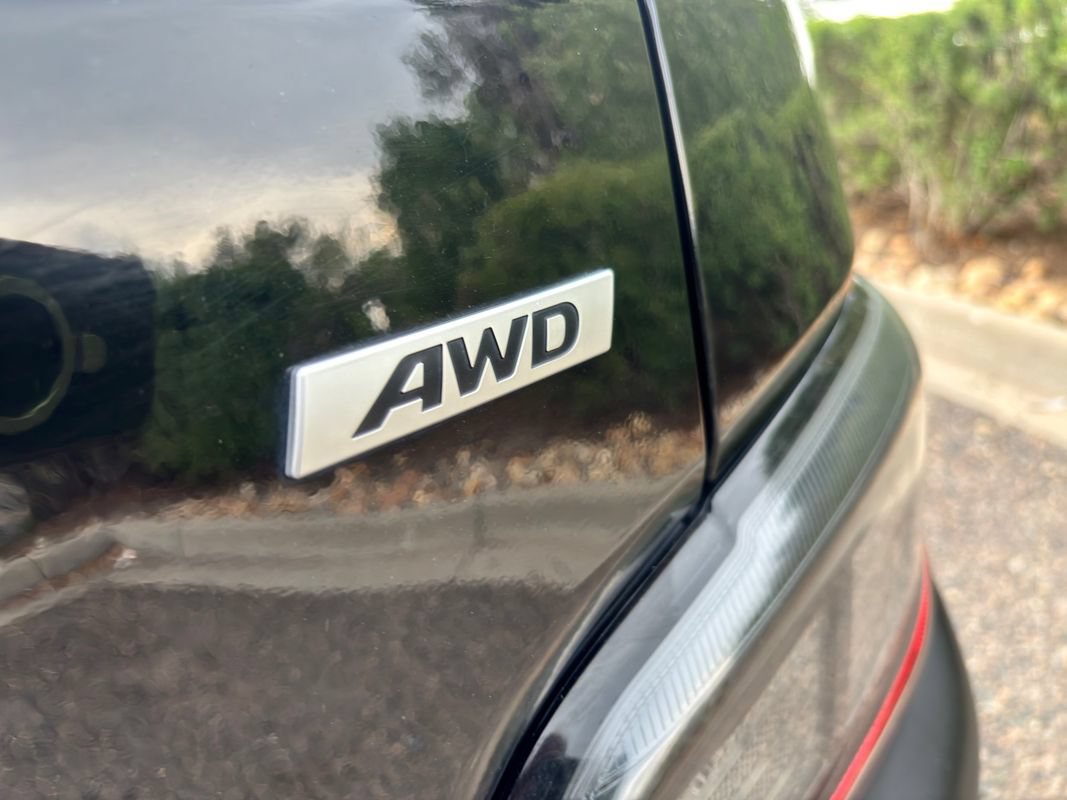 Used 2023 Hyundai Kona SE AWD/4WD image 9