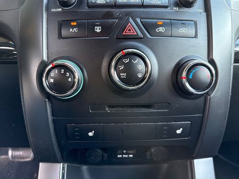 Used 2012 Kia Sorento LX w/ V6 Convenience Pkg image 11