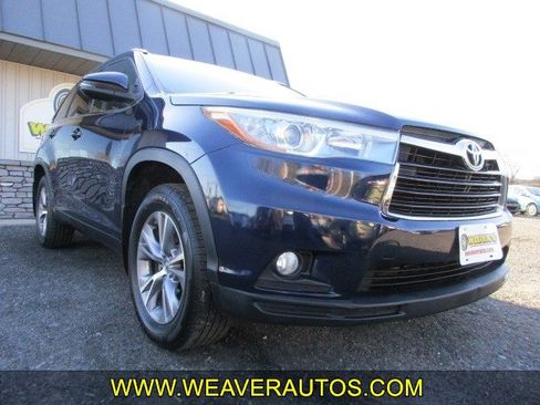 Used 2015 Toyota Highlander XLE image 1