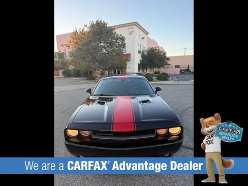 Used 2014 Dodge Challenger SXT RWD image 55