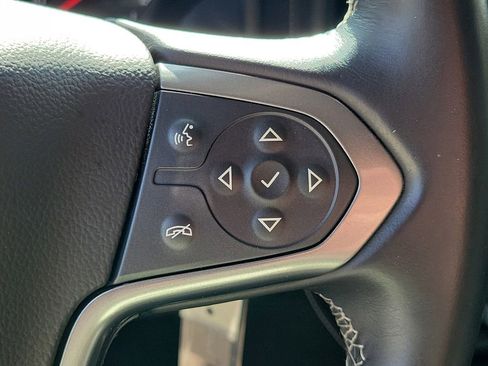 Used 2017 Chevrolet Silverado 1500 LTZ Z71 image 30