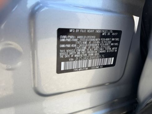 Used 2017 Subaru Forester 2.5i Premium image 16