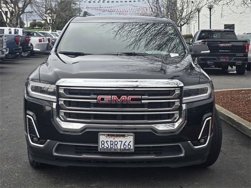 Used 2020 GMC Acadia SLT image 2