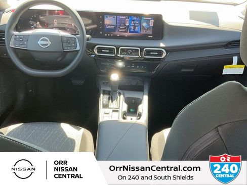 New 2026 Nissan Sentra SV w/ Floor Mat Package FWD image 15