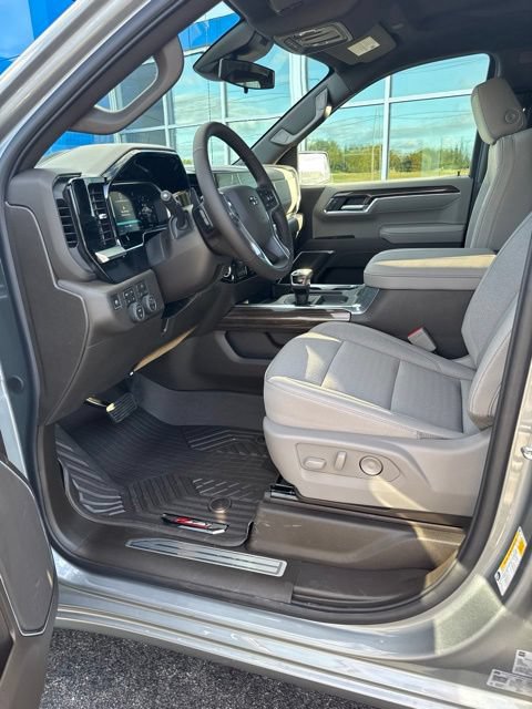 New 2026 Chevrolet Silverado 1500 RST AWD/4WD image 8