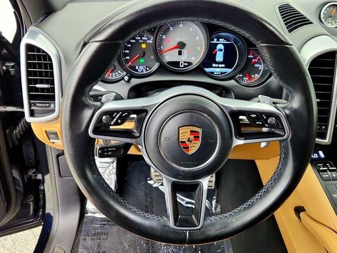 Used 2017 Porsche Cayenne S w/ Premium Package AWD/4WD image 14