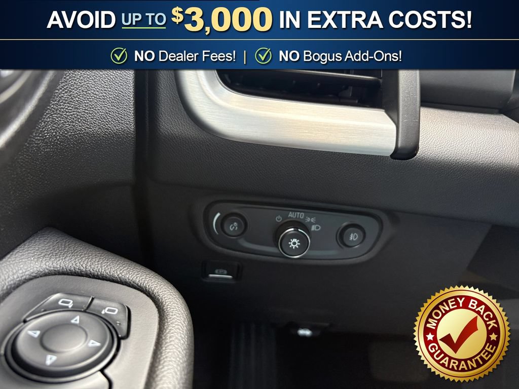 Used 2024 GMC Terrain SLT AWD/4WD image 29