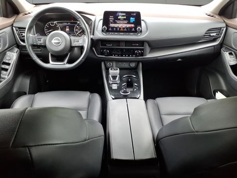 Used 2023 Nissan Rogue SV w/ SV Premium B Package AWD/4WD image 12