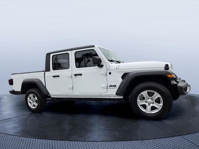 Used 2023 Jeep Gladiator Sport w/ Trailer Tow Package