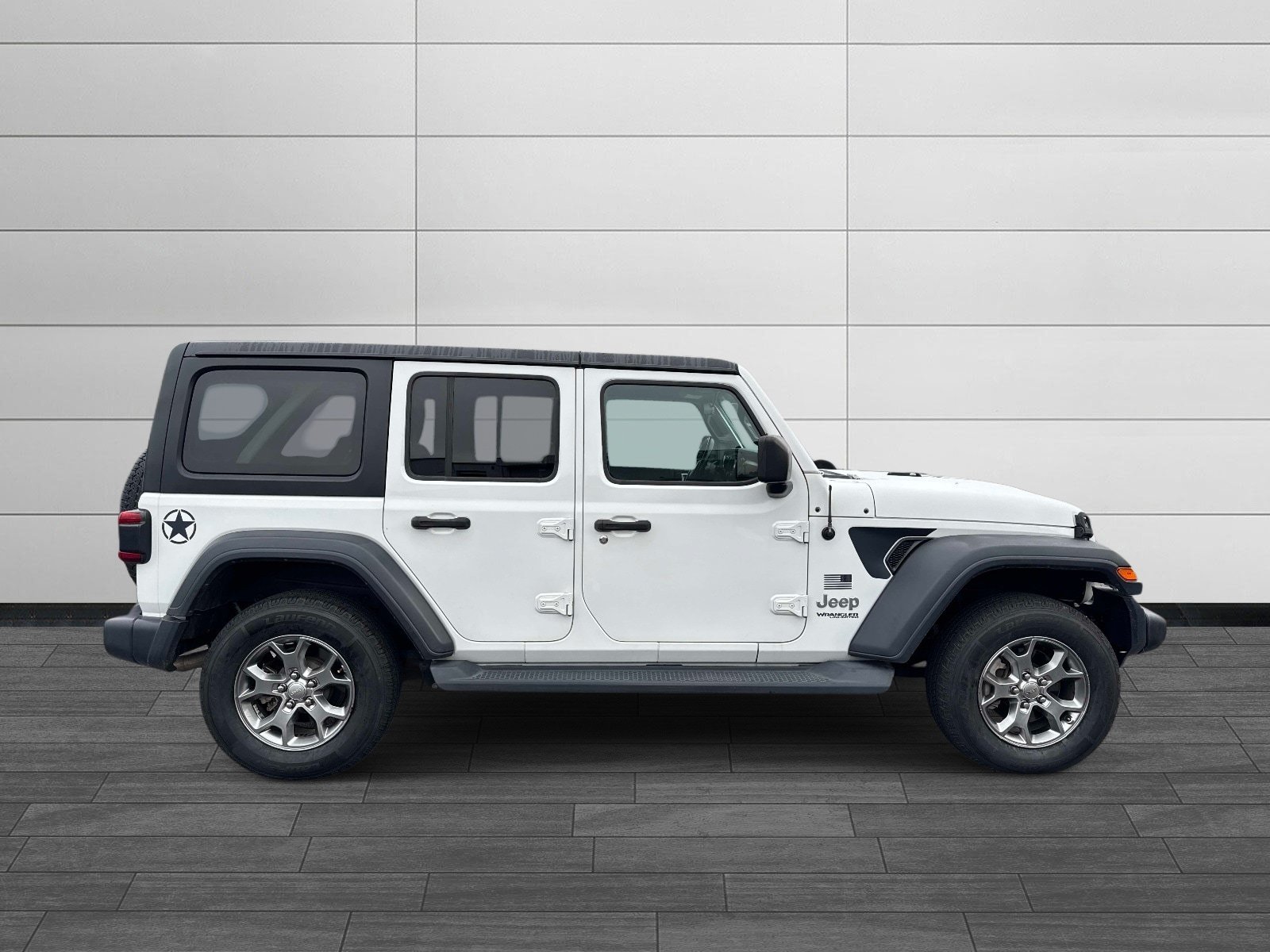 Used 2020 Jeep Wrangler Unlimited Sport AWD/4WD image 2