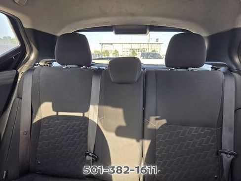 Used 2021 Nissan Kicks S FWD image 11