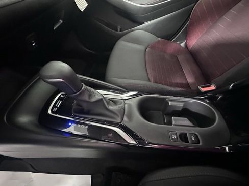 Used 2023 Toyota Corolla SE image 30