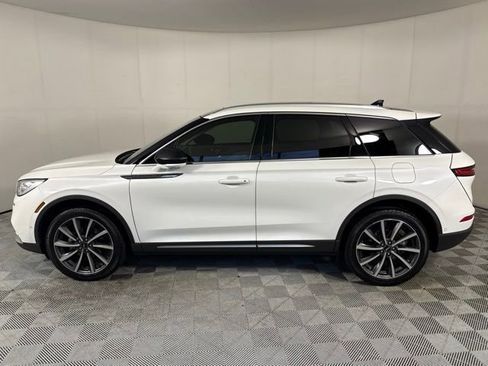 Used 2020 Lincoln Corsair Reserve w/ Equipment Group 201A FWD image 3