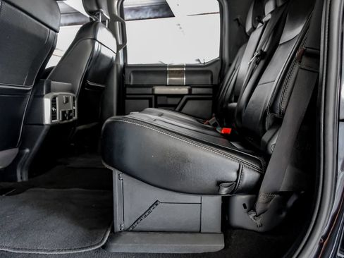 Used 2019 Ford F250 Lariat w/ Lariat Ultimate Package AWD/4WD image 37