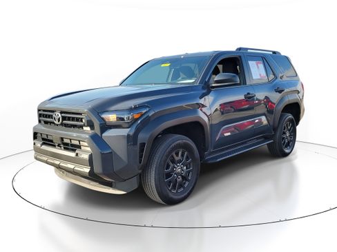 Used 2025 Toyota 4Runner SR5 image 2