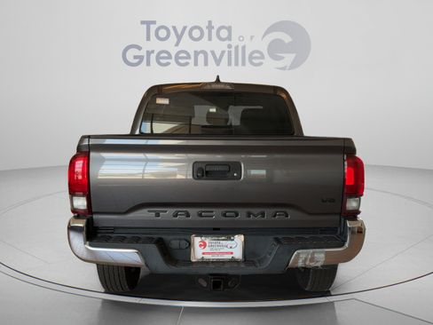 Used 2021 Toyota Tacoma SR5 RWD image 5
