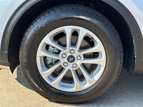 Used 2022 Ford Escape SE AWD/4WD image 29