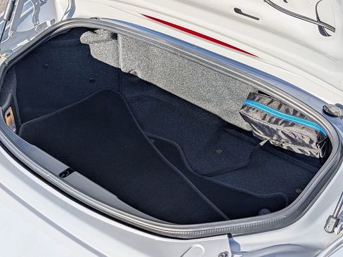 Certified 2025 MAZDA MX-5 Miata Club image 15