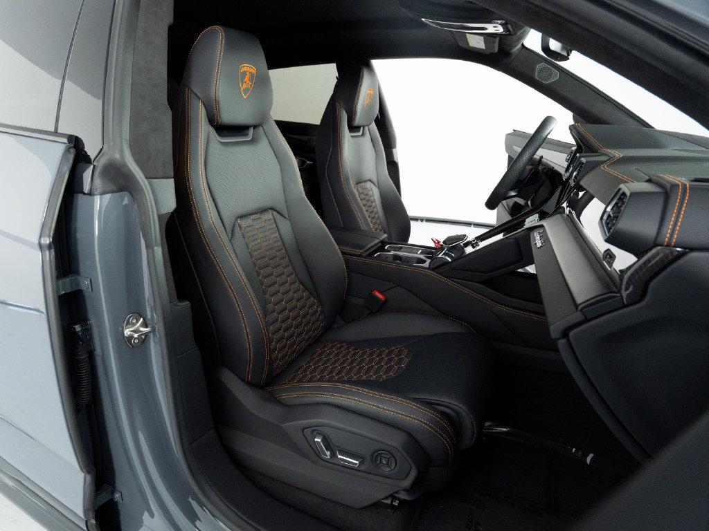 Used 2024 Lamborghini Urus S AWD/4WD image 44