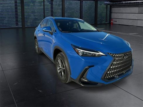 Certified 2025 Lexus NX 250 FWD w/ Premium Package image 2