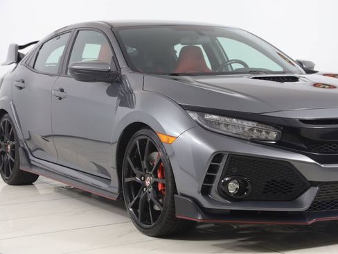 Used 2019 Honda Civic Type R image 45