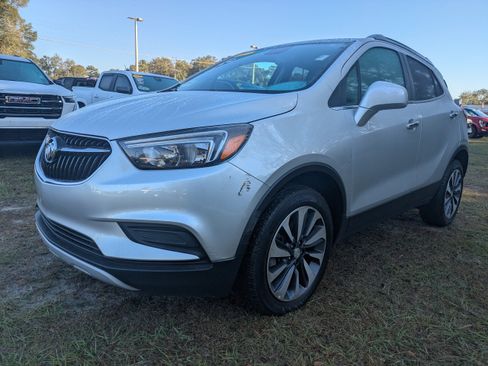 Used 2022 Buick Encore Preferred w/ Safety Package image 8