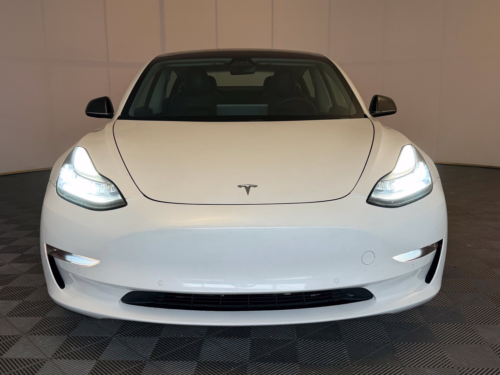 Used 2021 Tesla Model 3 Long Range AWD/4WD image 3