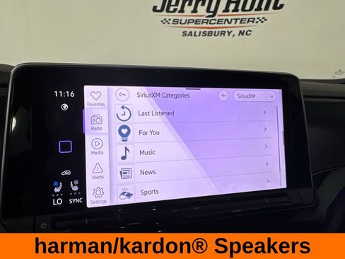 Used 2024 Volkswagen Atlas Cross Sport SEL Premium R-Line image 16