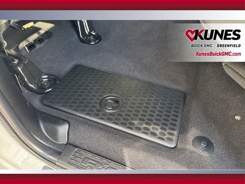 Used 2025 RAM 2500 Big Horn AWD/4WD image 34
