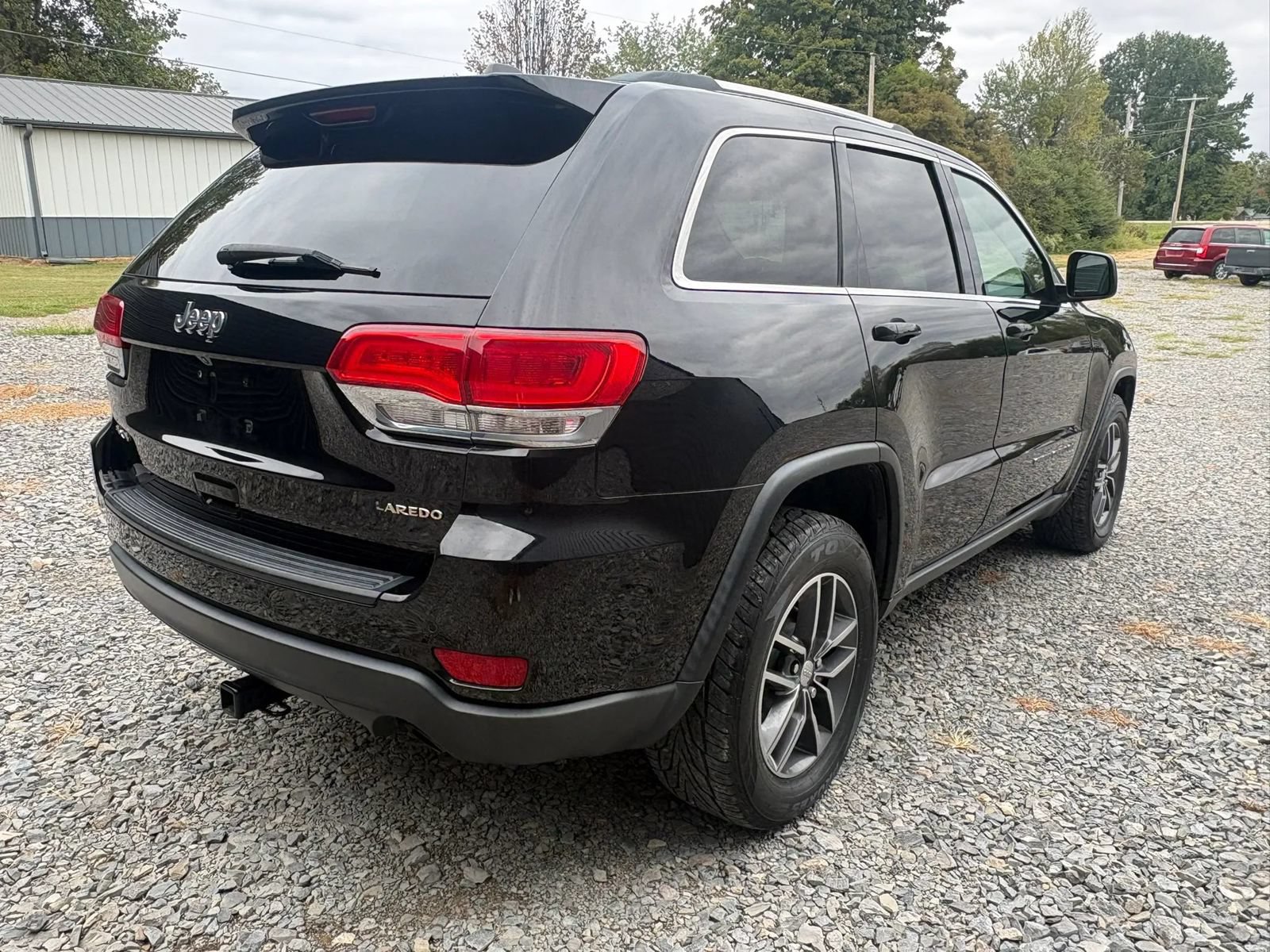 Used 2018 Jeep Grand Cherokee Laredo AWD/4WD image 5