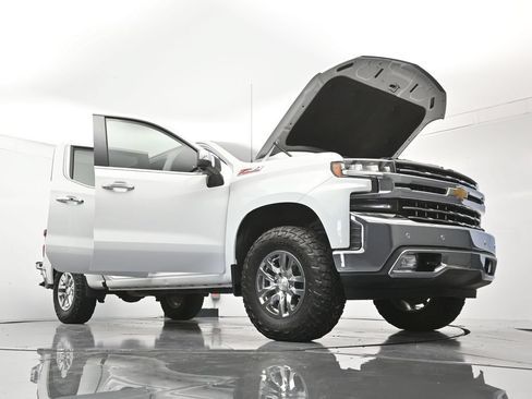 Used 2021 Chevrolet Silverado 1500 LTZ w/ Z71 Off-Road Package AWD/4WD image 50