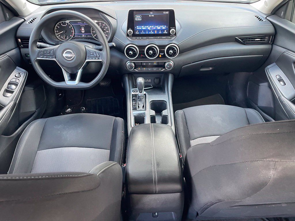 Certified 2025 Nissan Sentra SV FWD image 11