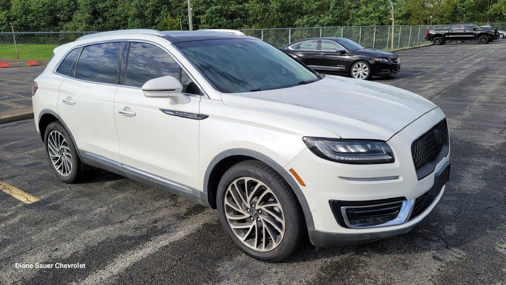 Used 2020 Lincoln Nautilus Reserve w/ Equipment Group 201A AWD/4WD image 8