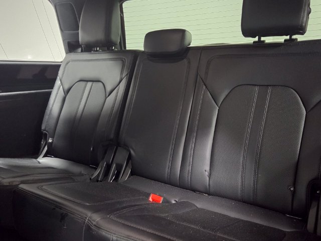 Used 2021 Ford Expedition Limited RWD image 7