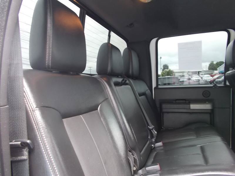 Used 2014 Ford F350 Lariat w/ Lariat Ultimate Package AWD/4WD image 27