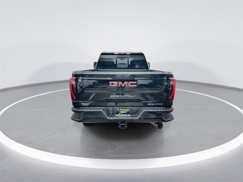New 2025 GMC Sierra 2500 Denali w/ Denali Reserve Package image 7