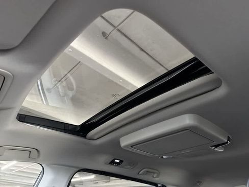 New 2026 Honda Odyssey Touring image 16