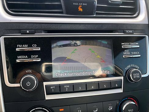 Used 2017 Nissan Altima 2.5 SR w/ Midnight Edition Package image 26