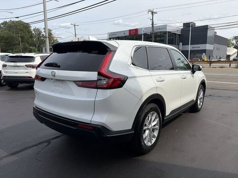 Used 2024 Honda CR-V EX-L image 8