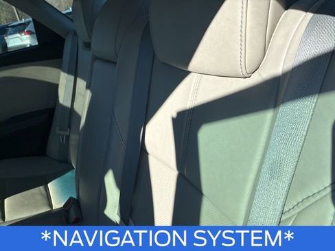 Used 2014 Toyota Avalon Limited image 10