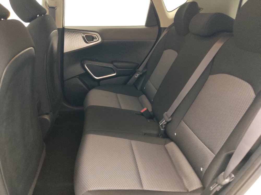 Used 2020 Kia Soul LX FWD image 18
