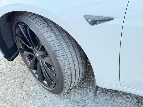 Used 2018 Tesla Model 3 Long Range AWD/4WD image 76