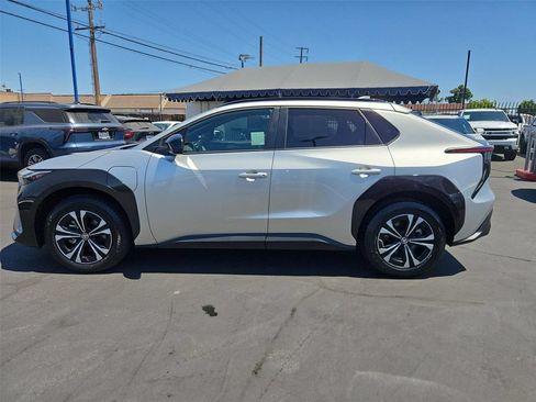 Used 2024 Toyota bZ4X FWD w/ Weather Package image 33