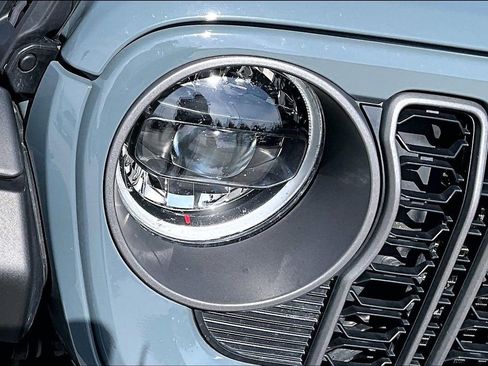 Used 2025 Jeep Wrangler Unlimited Rubicon 4xe w/ Convenience Group image 28