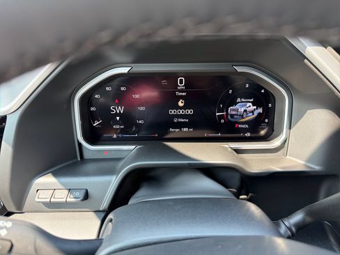 New 2026 GMC Sierra 2500 Denali w/ Technology Package AWD/4WD image 17