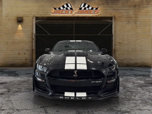 Used 2020 Ford Mustang Shelby GT500 w/ Carbon Fiber Track Pack RWD image 14