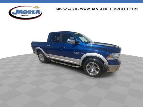 Used 2016 RAM 1500 Laramie w/ Convenience Group AWD/4WD image 2