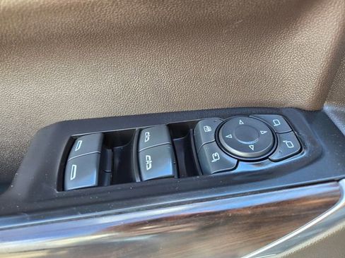 Used 2020 GMC Sierra 1500 SLT w/ SLT Premium Plus Package image 33