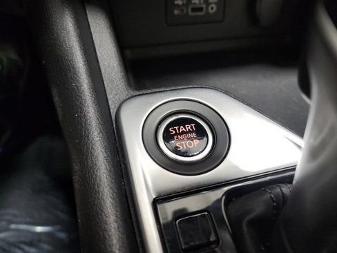 Used 2023 Nissan Sentra SV FWD image 30